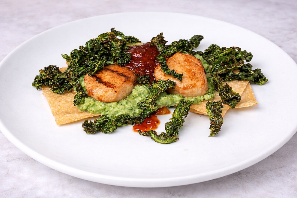 Spicy Scallops on a Bed of Wontons with Pea and Mint Puree and Sweet Chilli