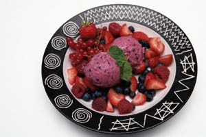 Strawberry & Blueberry Yoghurt Ice-Cream