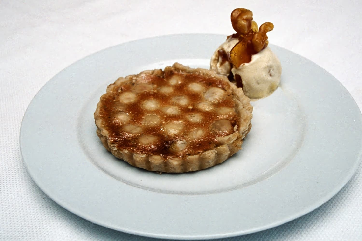 Macadamia Tart